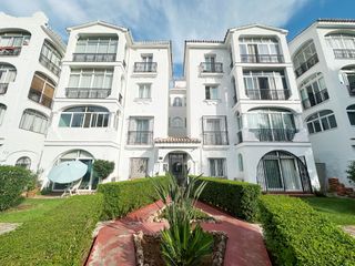 Apartment in Avenida flor de loto 2