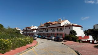 Car parking in Calle dalia 2u