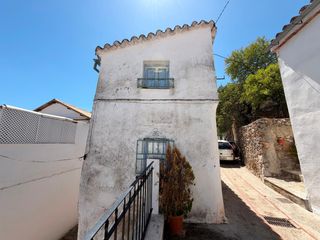 Country house  Calle aguayar 11