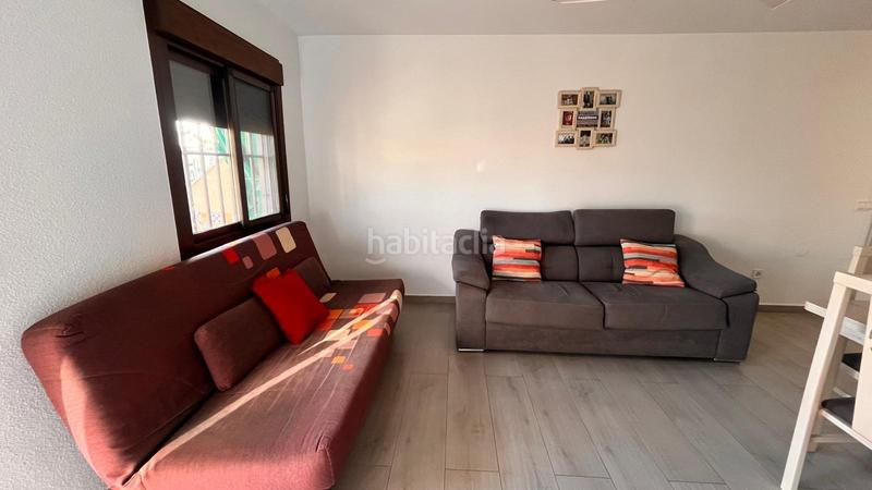 Foto 33717e59-b84b-4740-b504-992af1bdbcf6. Rent loft with pool in Retamar Almería