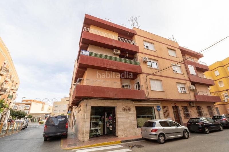 Foto b2532780-d9e2-4070-9cc0-96d3269cbed1. Piso  en Benahadux