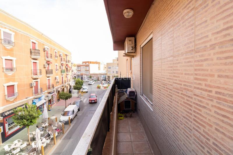 Foto f356f899-d1fc-44fa-a9c2-438a3ec1770f. Piso  en Benahadux