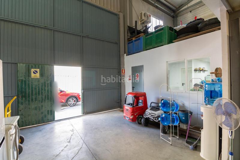 Foto 1db1fc58-83ee-46ae-b82b-6330d33be8c4. Fabrikhalle in Viator