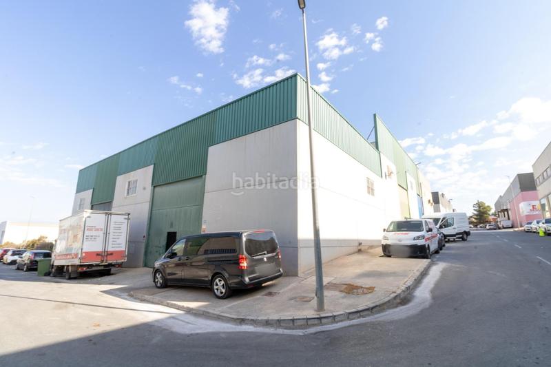 Foto c55ceb10-d605-44b4-a43a-a49b79d0f76a. Fabrikhalle in Viator