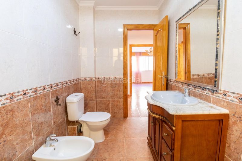 Foto f0574cd9-996f-426b-b73d-b8728359cf10. Casa dúplex en Gádor