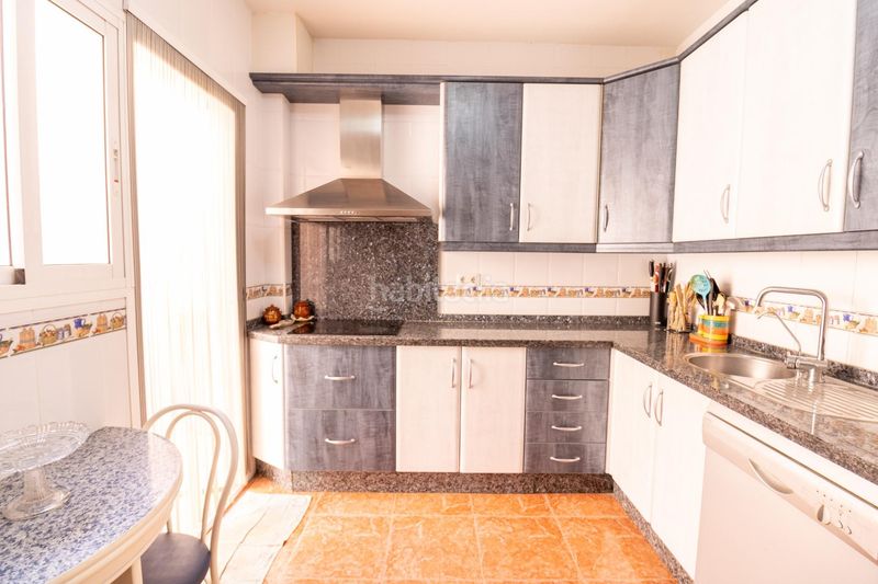 Foto ef5d8c63-ade4-47b9-9534-72b4ef27b5d0. Casa tríplex en Pechina