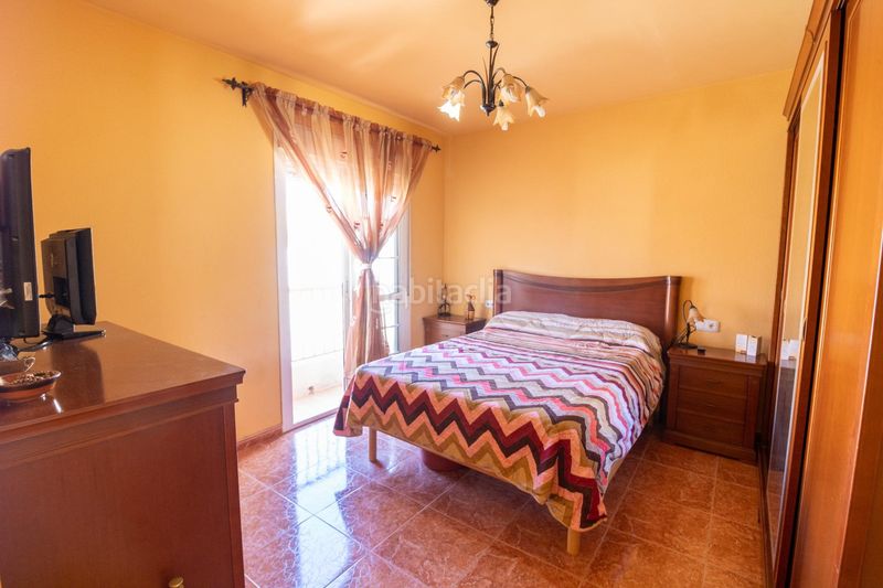 Foto fb03c173-5e17-4ab8-a3da-13dd2cf49d4b. Casa tríplex en Pechina