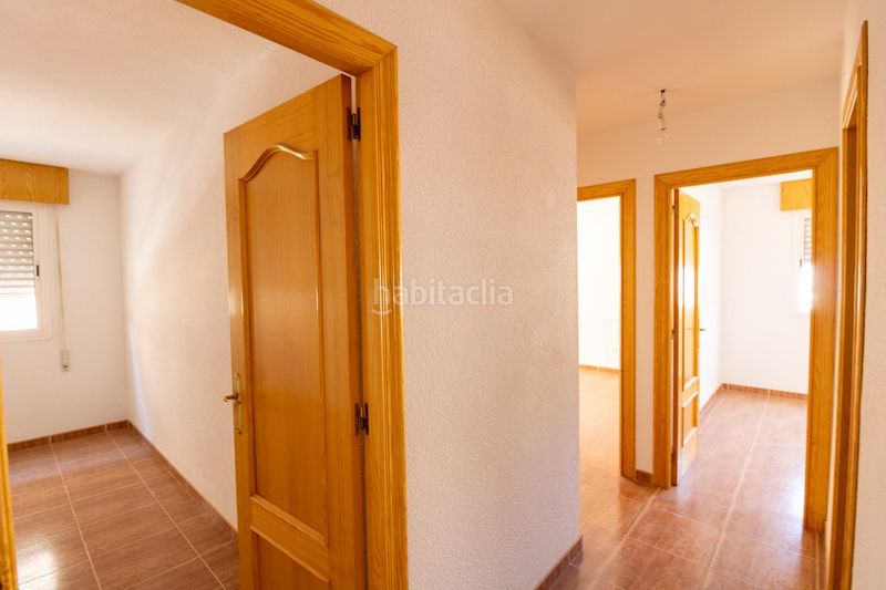 Foto 2f697d40-7b1d-4fc1-84c1-e0f5de16db43. Pis a Gádor