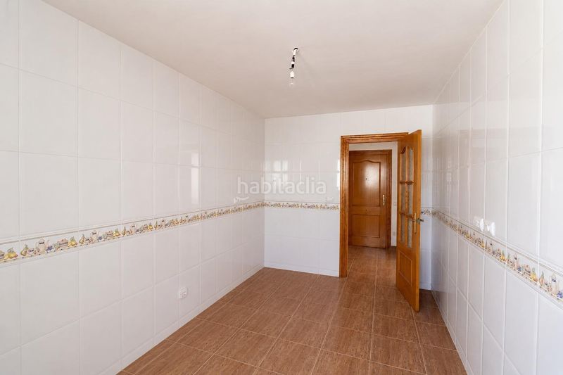 Foto 49c55c24-130b-480d-ba60-a8dc18fc5075. Pis a Gádor