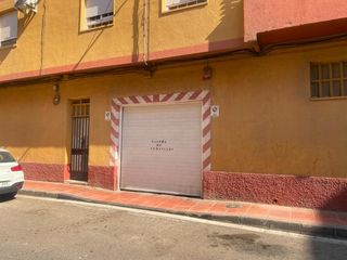Parking coche en Benahadux. Plaza garaje en benahadux