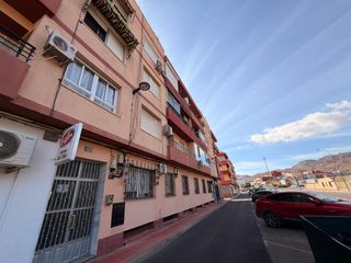Piso en Benahadux. Estupendo piso en benahadux