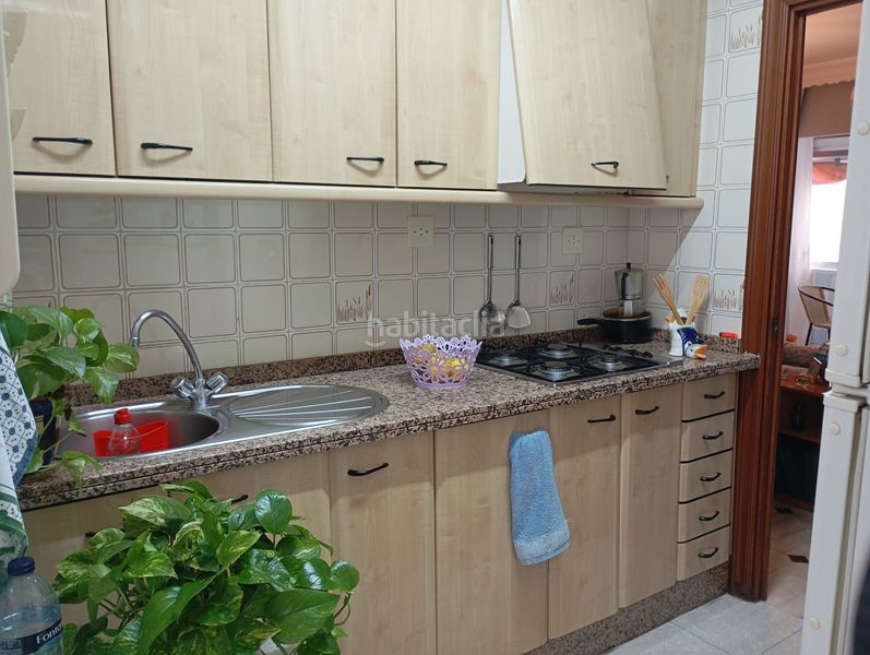 Foto aada9d6e-22ef-40c2-836b-ccafe6a20f1b. Piso en Santa Cristina - San Rafael Málaga