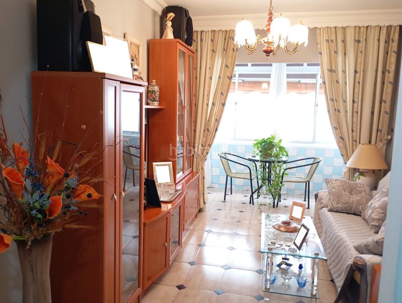 Foto cf05f8e3-1d63-44a6-98a1-8603ce9a8488. Piso en Santa Cristina - San Rafael Málaga