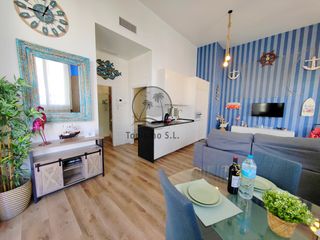 Affitto Appartamento in Avenida del puerto deportivo s/n. Alquiler vacacional: piso moderno en las islas en puerto marina