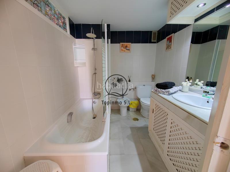 Foto d50ba281-e4d1-4a10-b864-900acb6d083e. Lloguer apartament a calle velázquez 30 a Puerto Marina Benalmádena
