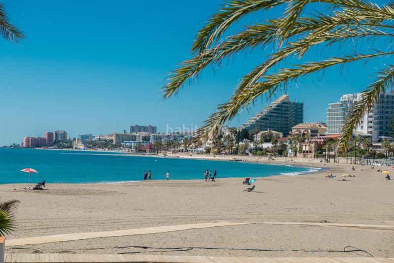 Foto 9911775f-bde7-4c95-87b8-9c7475cc00b5. Rent apartment in calle velázquez 30 in Puerto Marina Benalmádena