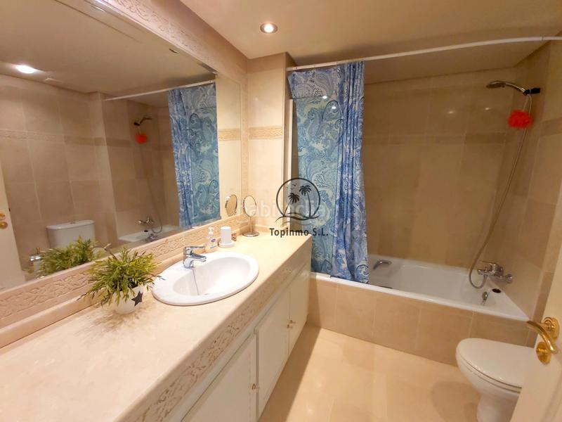 Foto 5d5d5ac8-5533-4261-9663-d73e20698f7e. Affitto duplex in avenida juan sebastian elcano 2 in Benalmádena
