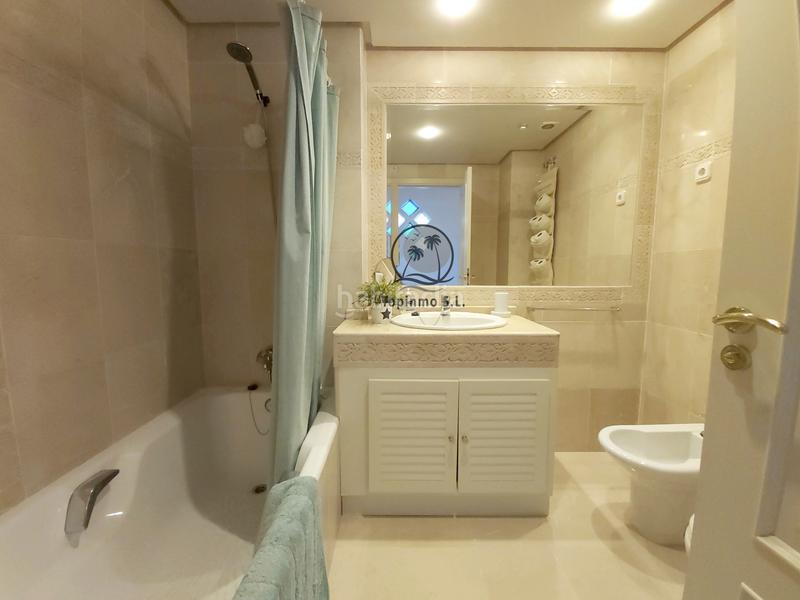 Foto 126887d9-fef3-47a7-8196-b941789ecd87. Location duplex dans avenida juan sebastian elcano 2 dans Benalmádena