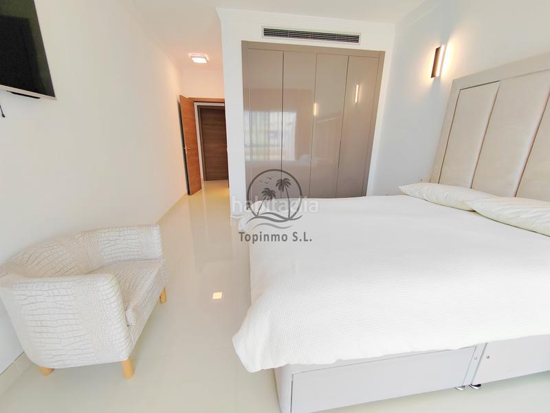 Foto 3031ca71-a5cd-474c-af63-3bbdcc8e21f0. Zweistöckige wohnung in avenida del puerto deportivo 30 in Benalmádena