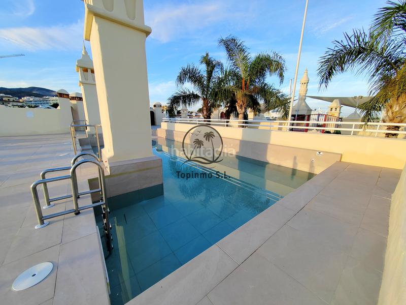 Foto 33b4ab90-26a0-4850-bcf4-04fcf20dad6b. Zweistöckige wohnung in avenida del puerto deportivo 30 in Benalmádena