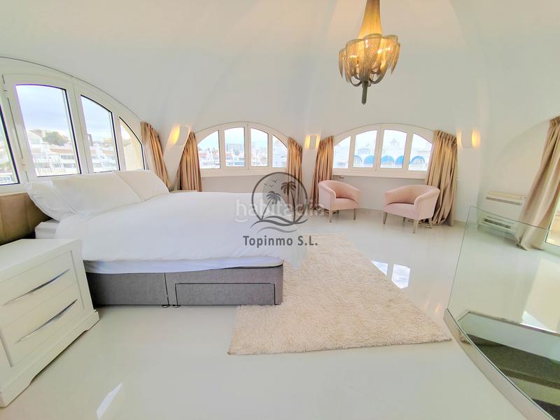 Foto 9d2fb547-6812-46f0-a36e-e76117cb415c. Zweistöckige wohnung in avenida del puerto deportivo 30 in Benalmádena