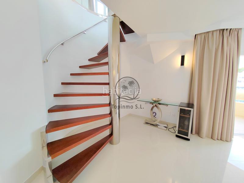 Foto aaca9763-30ed-4c8c-a0ca-644bad994eaa. Zweistöckige wohnung in avenida del puerto deportivo 30 in Benalmádena