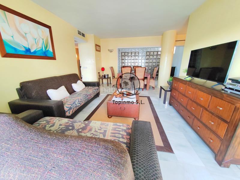 Foto e70d93a4-491b-4e5e-a2b2-c6d905dd4572. Etagenwohnung in avenida juan sebastian elcano 2 in Benalmádena