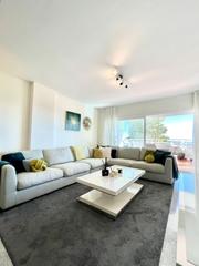 Appartement  Calle torrequebrada 226. Estupendo apartamento situado a primera línea de playa, tranquil