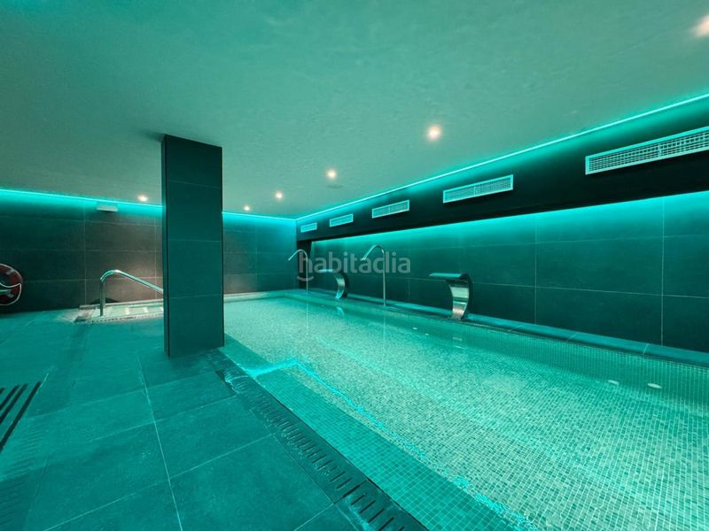 Foto 3d39d039-5a24-4325-b533-4f760fb5fc81. Àtic amb calefacció aparcament piscina a Castillo Sohail - Myramar Fuengirola