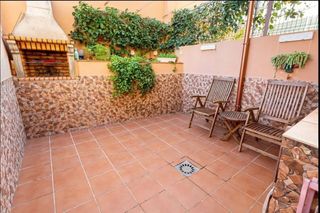 Casa adossada a La Granja - La Colina - Los Pastores. Fantastico adosado con garaje y trastero en adalides