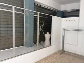 Lloguer Local Comercial a Bajadilla - Fuente Nueva. Buen local en alquiler