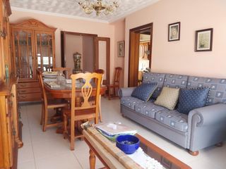 Flat in Bajadilla - Fuente Nueva. Fantástico y luminoso piso en la zona de salesianos