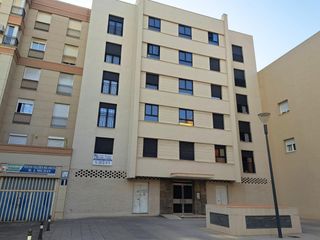 Pis a Bajadilla - Fuente Nueva. Fantastico piso en ruiz zorrilla