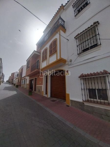 Foto 03a8863c-5868-4667-a78d-dbb2f4382b42. Casa amb aparcament a Casco Antiguo Algeciras