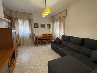 Appartement à La Reconquista - El Rosario. Buen piso amueblado semicentrico, cerca de el corte ingles