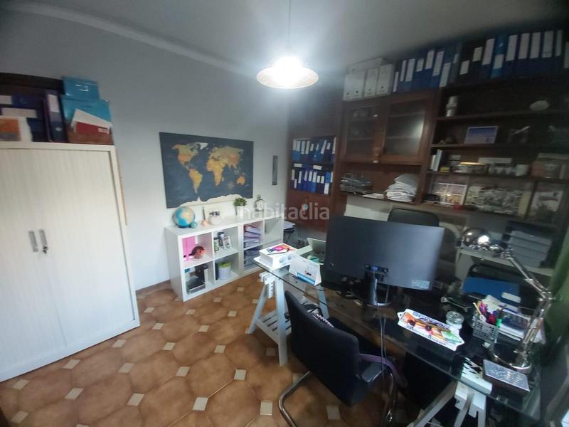 Foto b5844648-6a33-4b7c-b6b8-317cc642759c. Chalet in Los Pinos Algeciras