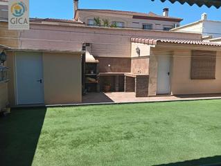 Casa aparellada a Calle Calle de Nicolás Copérnico