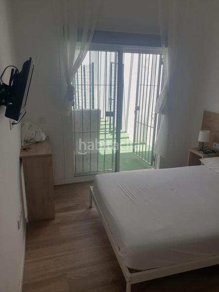Foto 67ba6db2-3890-4190-8520-39c34163f31d. Piso espectacular piso semicentrico con patio en Bajadilla - Fuente Nueva Algeciras