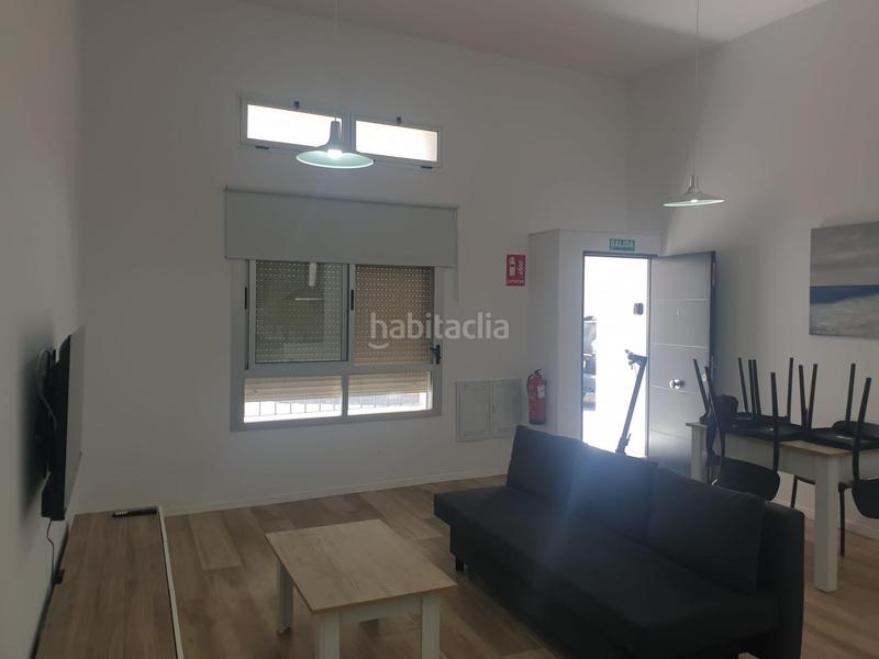 Foto 94818a38-93bb-4585-adf4-b0f073eb6cf6. Piso espectacular piso semicentrico con patio en Bajadilla - Fuente Nueva Algeciras