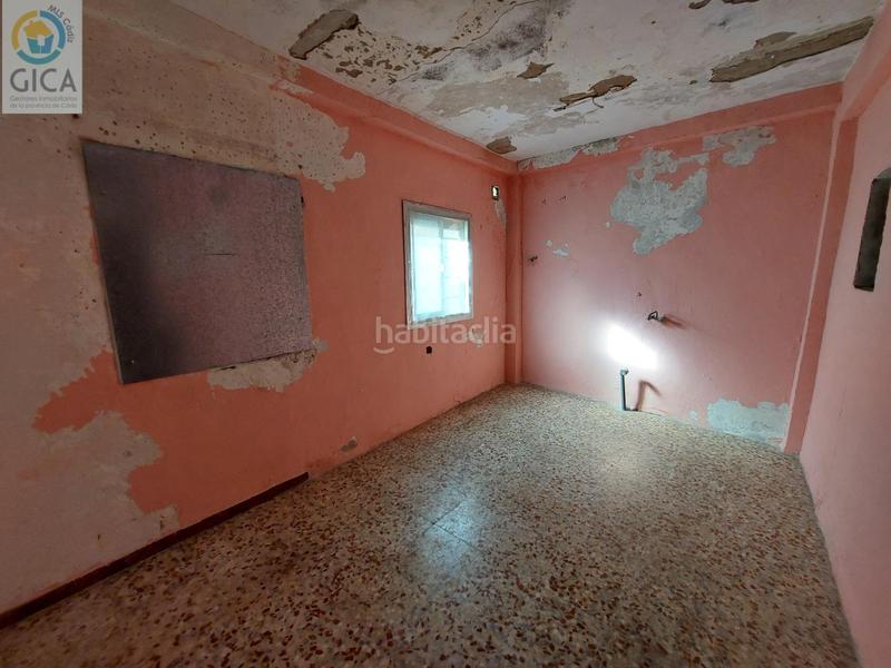 Foto 88d3c00b-012a-42a7-906d-b52fae8197a1. Casa adosada casa en bajadilla en Bajadilla - Fuente Nueva Algeciras