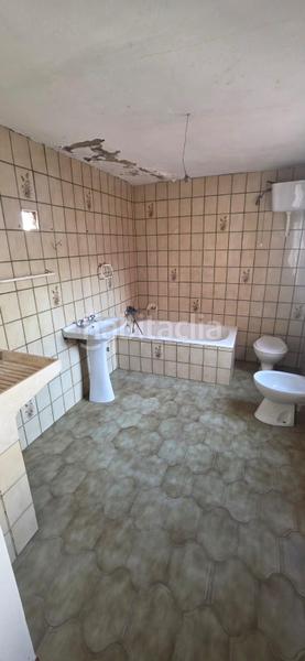 Foto 85296df5-19f3-48b4-950e-a8d827445d0e. Casa gran casa en El Rinconcillo, buena inversión en Algeciras