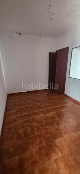 Foto e6a1e6a6-34a9-4c9d-b0ee-f897a3ba6c3e. Casa gran casa en El Rinconcillo, buena inversión en Algeciras