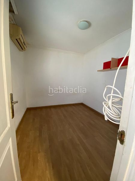 Foto a04f6d92-4a0e-4b75-b9b1-508001eb7c80. Àtic amb aparcament a Bajadilla - Fuente Nueva Algeciras