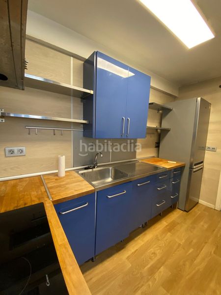 Foto b7f41d4d-f6fa-4a38-aaa8-bd4a14bbdb7f. Àtic amb aparcament a Bajadilla - Fuente Nueva Algeciras
