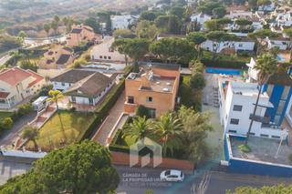 Casa a Dehesa - Monacilla. Chalet premio de arquitectura en la dehesa golf