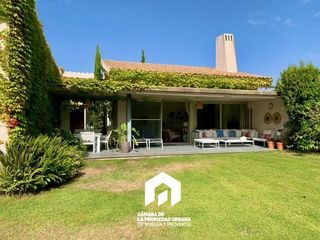 Rent House  Urbanización villas del rompido. Alquiler de octubre 2026 a mayo 2027, en la exclusiva urbanizaci