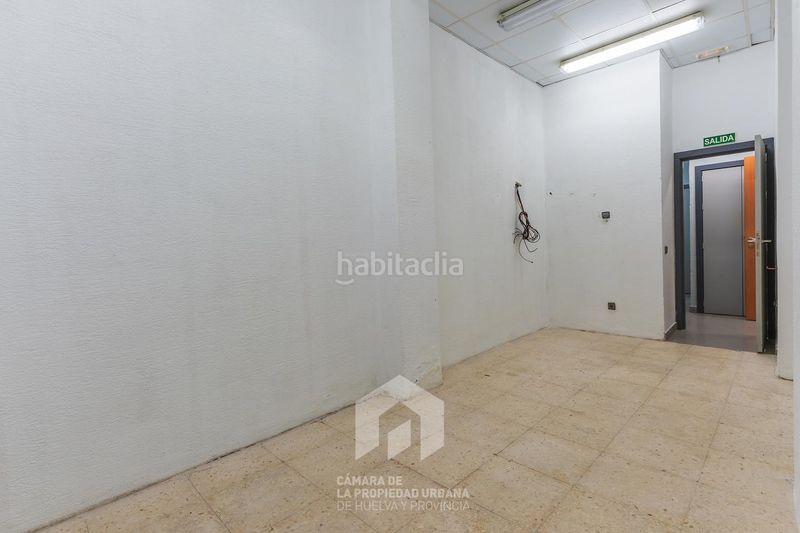 Foto 80bb9f25-e154-4a5c-b792-b3049fd5002a. Alquiler local comercial espectacular local comercial en alquiler, en Isla Chica en Huelva