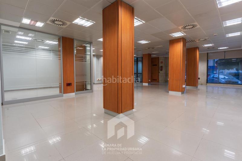 Foto 84520348-39fb-42ed-809b-570116755e62. Rent business premise in Isla Chica Huelva