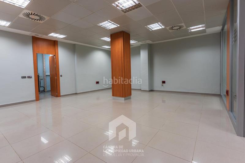 Foto 304bd290-40d8-4dd1-a4df-c95b3ecf7a15. Location local commercial dans Isla Chica Huelva