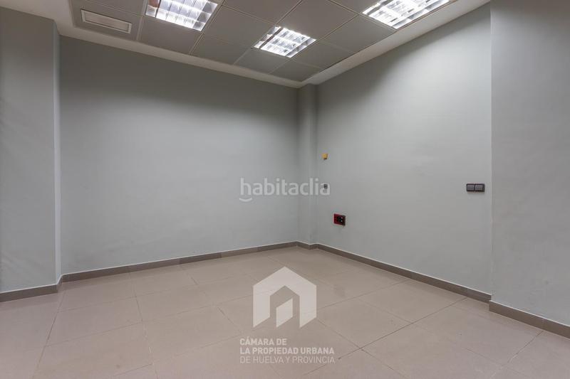 Foto 41b2dd7f-3b4a-4cc1-9fb4-b380ee7d9d2e. Location local commercial dans Isla Chica Huelva